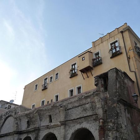 卡利亚里Aldebaran Centro Storico别墅 外观 照片